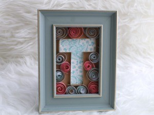 Monogram Initial Picture Frame Art - finished T initial frame art piece