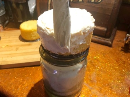 How to Make Sushi Cakes - frost sides and top