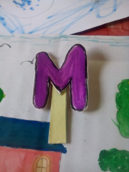 Movable Reading Card - stick consonant to a piece of cardboard covered with sticker liner