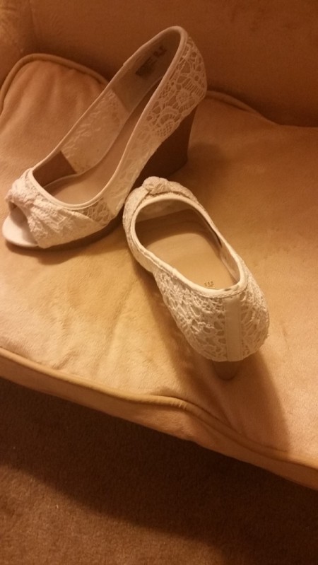 Removing an Oil Stain on Crocheted White Lace Shoes