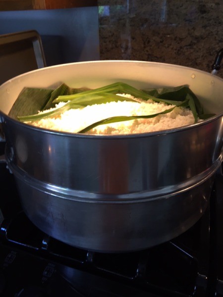 Sticky Rice in steamer pan