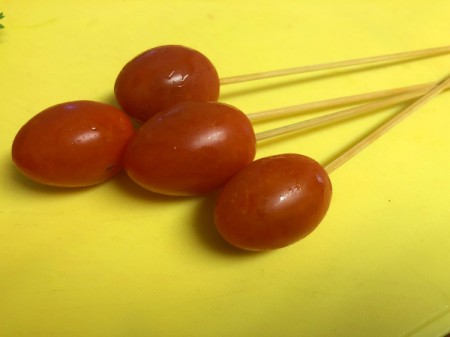 Fresh Herb and Veggie Bouquet - stick the tomatoes onto skewers