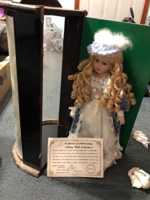 Value of an Ashley Belle Doll - doll with blond ringlets and fancy hat