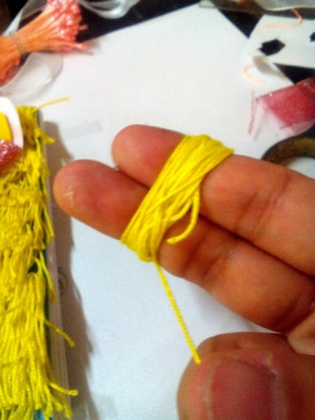 DIY Fur Covered Notebook - for tail wrap yarn around your fingers