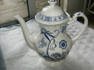 Value of English Staffordshire Serving Pieces - tea or coffee pot in blue and white pattern