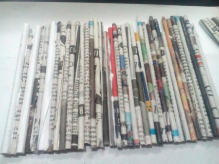 Newspaper Pen Organizer - repeat step 5 with the rest of your rolls