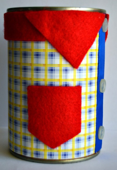 Dressed Up Pen Holder for Father's Day - glue felt pocket on sides and bottom, leaving top open