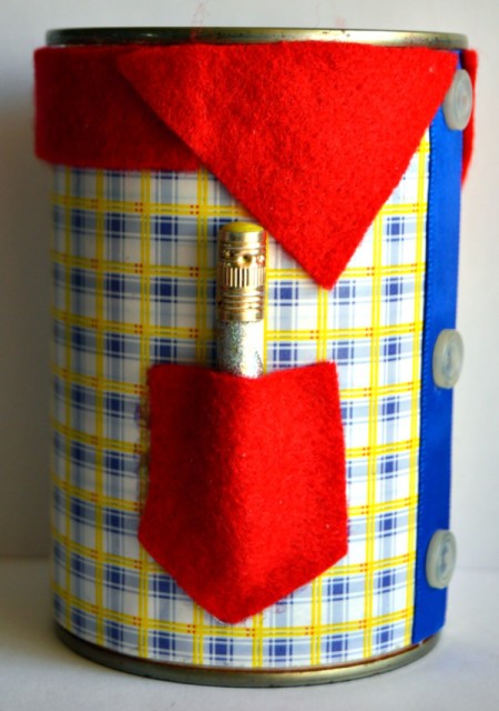 Dressed Up Pen Holder for Father's Day - place pencil in pocket