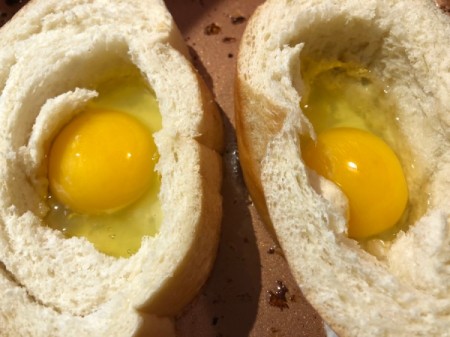 eggs dropped in French bread