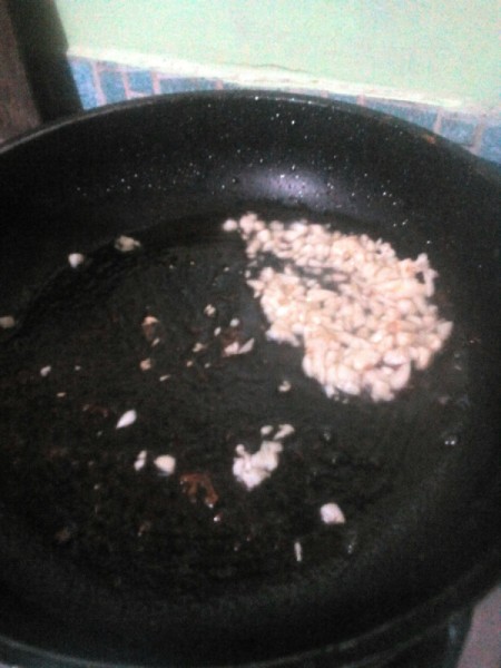 frying garlic