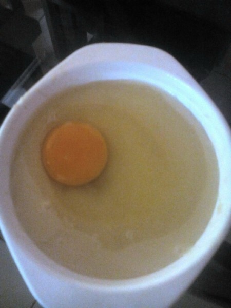 egg added to milk and bananas