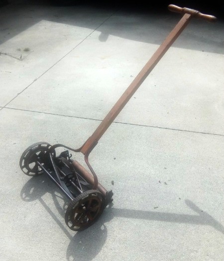 Information on a Coldwell Antique Reel Mower?