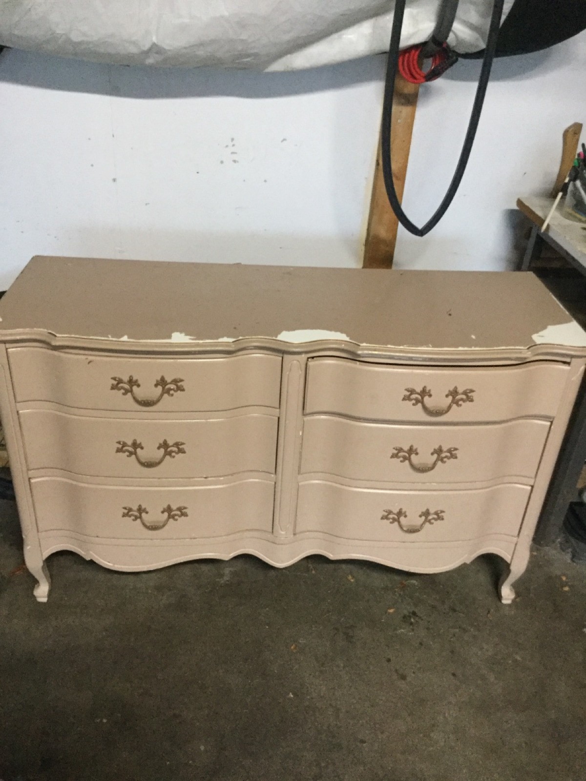 Age And Value Of A Johnson Carper, Bassett Furniture French Provincial Dresser