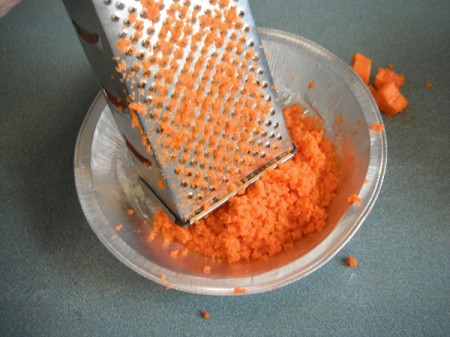 grating carrot