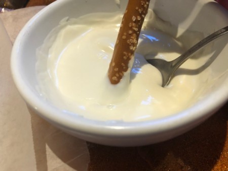 dipping pretzel tips in candy melt