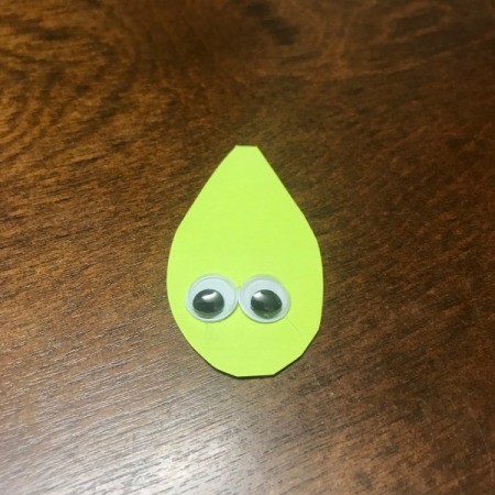 Easy Turtle Craft for Kids - glue wiggle eyes in place