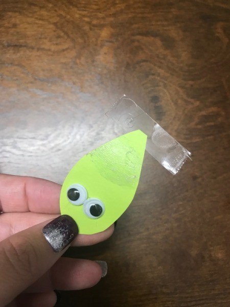 Easy Turtle Craft for Kids - tape on head