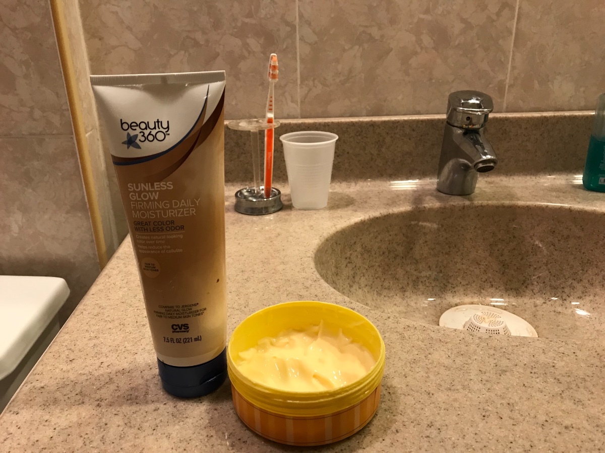 Mix Sunless Tanning Lotion with Regular Lotion ThriftyFun