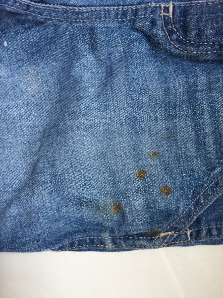Removing Rust Stains from Fabric and Clothing | ThriftyFun