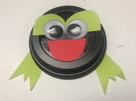 Recycled Coffee Lid Animals - frog