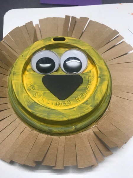 Recycled Coffee Lid Animals - add eyes and nose