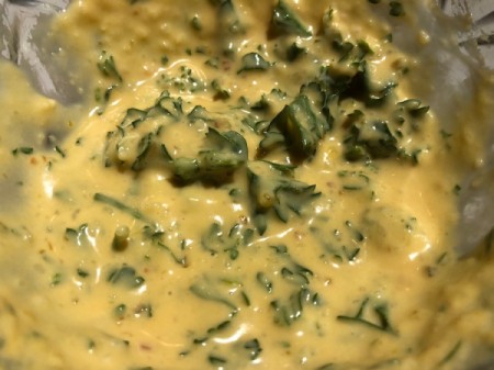 sauce on cauliflower slice