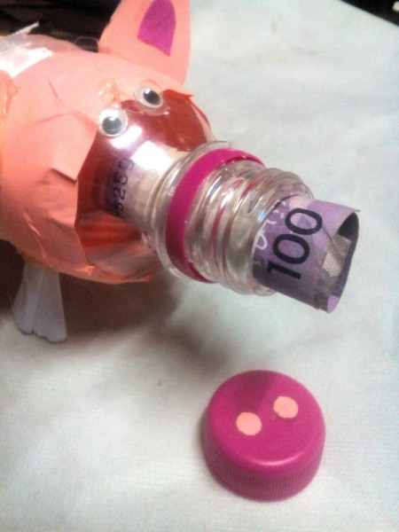Piggy Bank with Money Separator - remove the lid to add paper money