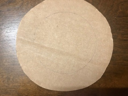 Recycled Cardboard Ring and Yarn Dreamcatcher - draw a second circle inside