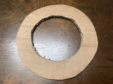 Recycled Cardboard Ring and Yarn Dreamcatcher - cut away the center