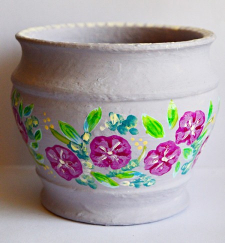 Gardener's Floral Gift Box - highlight the leaves and flowers with the white paint; also add a pattern to the pot lip