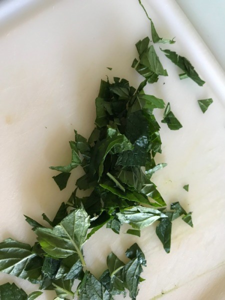 Mint Lime Sugar Scrub - chop the mint leaves