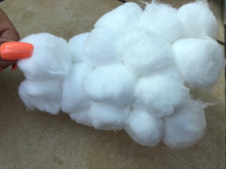 Cotton Ball Kitty - glue a few more on the narrow end for the head