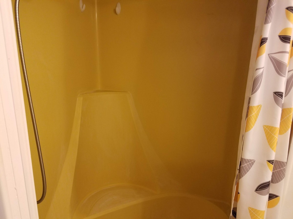 Replacing The Tub Shower Combination In A Mobile Home