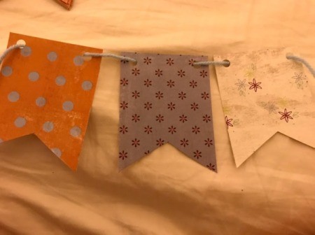 Monkey Theme Decoration Banner - thread yarn through the holes