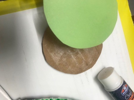 Paper Bowl Pet Turtle Decoration - glue to green paper circle