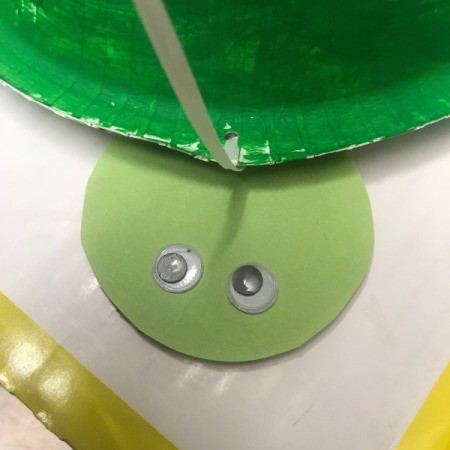 Paper Bowl Pet Turtle Decoration - head glued under the pull sting