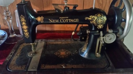 Model Number for a Vintage New Cottage Sewing Machine
Question
 1Model Number for a Vintage New Cottage Sewing Machine