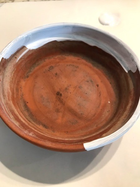 Paint a Flower Pot Saucer that Doesn't Match Pot