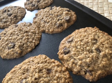 baked cookies