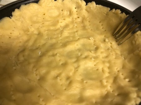 forking crust dough
