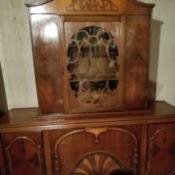 Selling Antique Furniture That Needs Refinishing -Selling Antique Furniture That Needs Refinishing