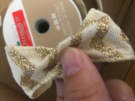 Standing CD Picture Frame - pinch in order to tie center