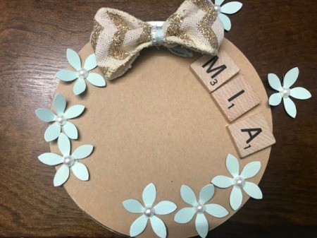 Standing CD Picture Frame - play around with the arrangement of the decorations