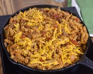 Pasta Goulash in a cast iron pan
