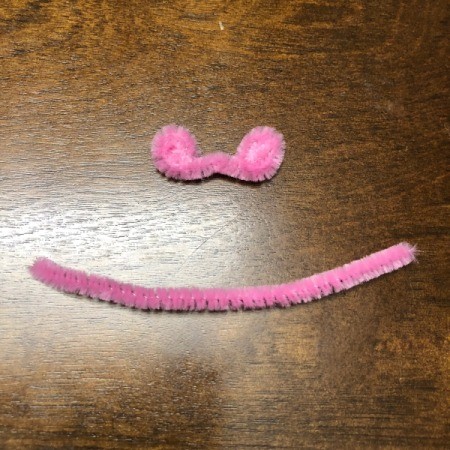 Ballerina Craft Stick - pink pipe cleaner used to make hair