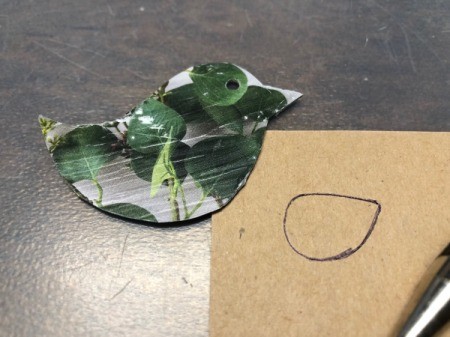 Upcycle Giftcard to Keychain with a Fob