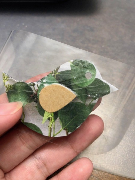 Upcycle Giftcard to Keychain with a Fob