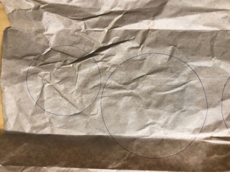 Monogram Initial Sign - trace different size circles on the bag