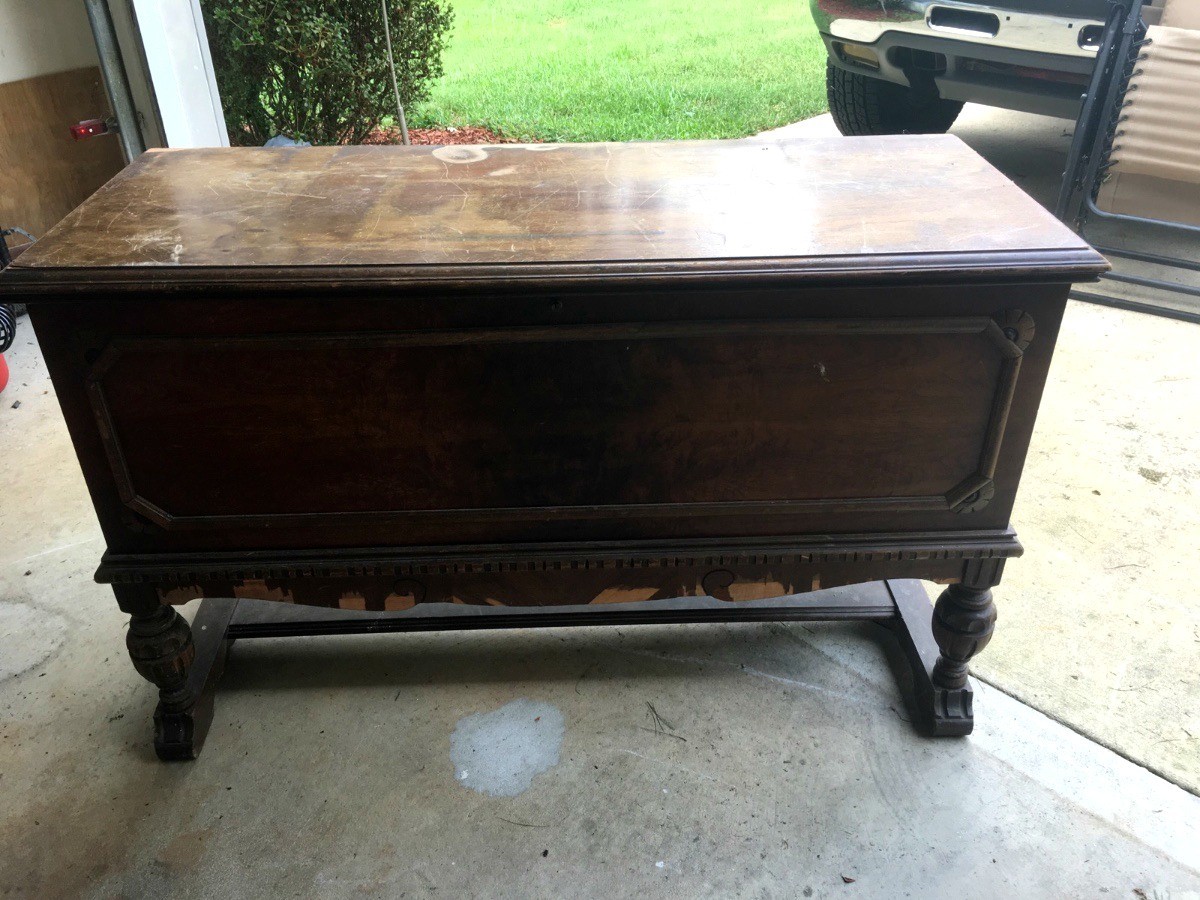 Value Of A Lane Cedar Chest Thriftyfun