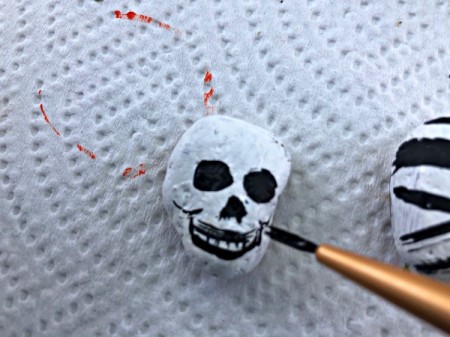 Decorative Halloween Stones - skull